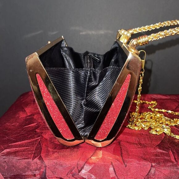 Red‎ Glitter and Gold  Evening Clutch Bag Gold Chain Strap - Picture 5 of 13